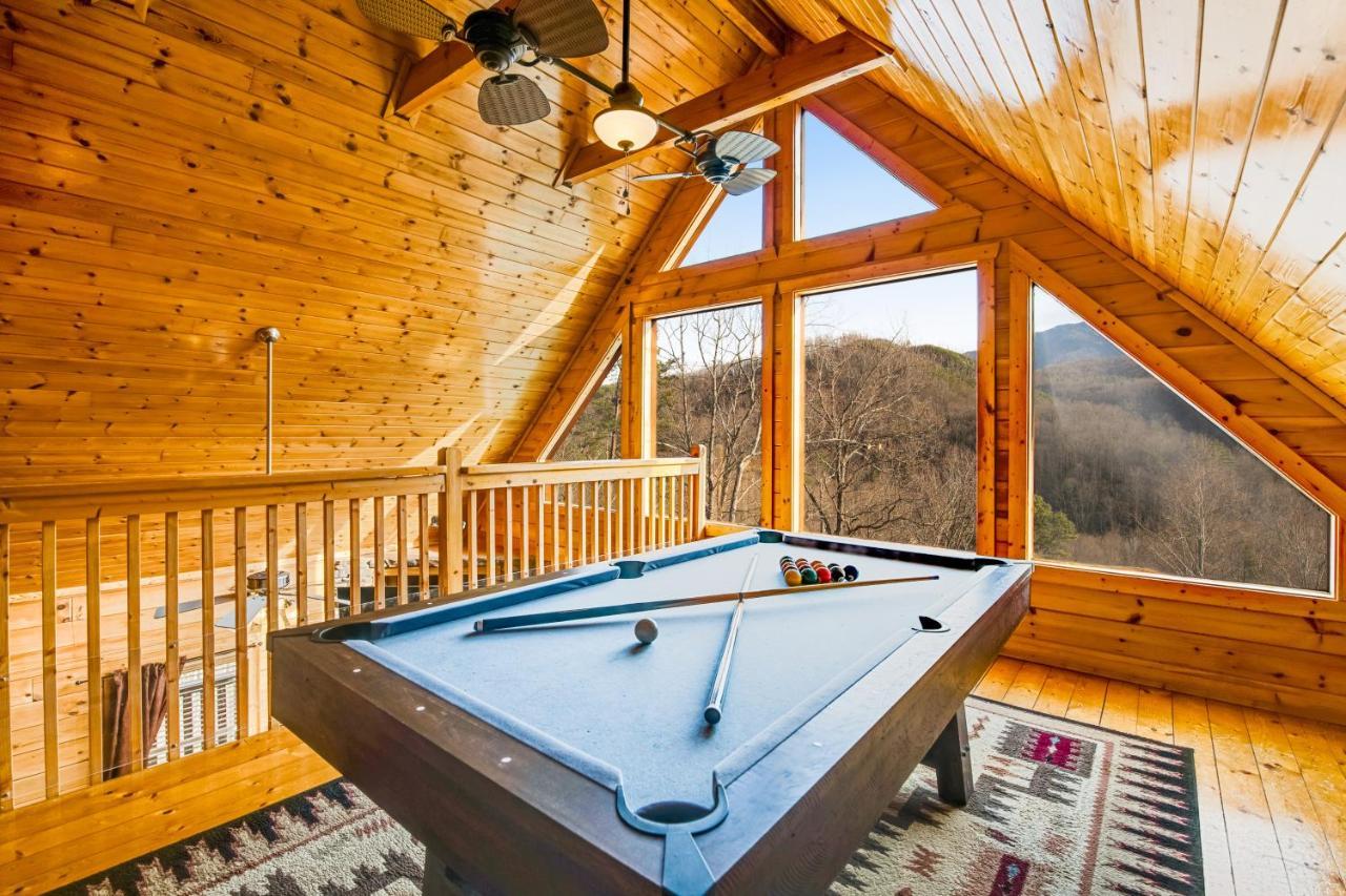 Triple Mountain View Villa Gatlinburg Exterior photo